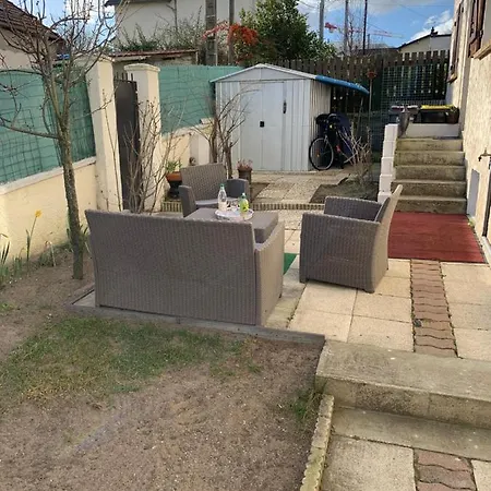 La Maison Parisienne & Jardin 4*